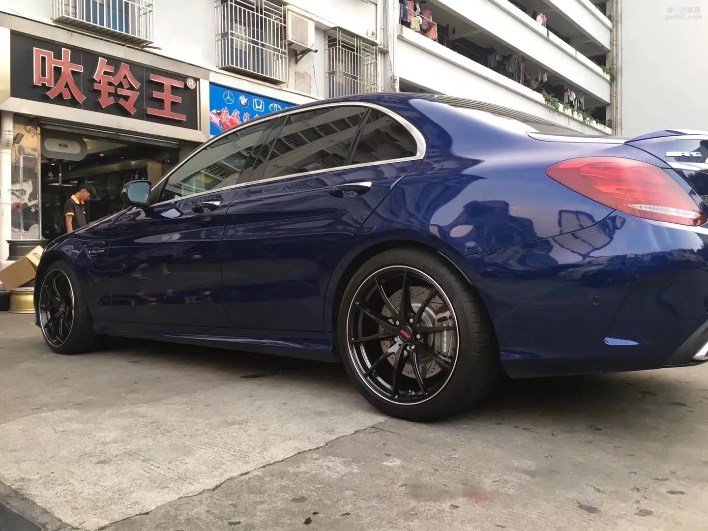 奔馳 C63，換 全新 RAYS G25 完工
