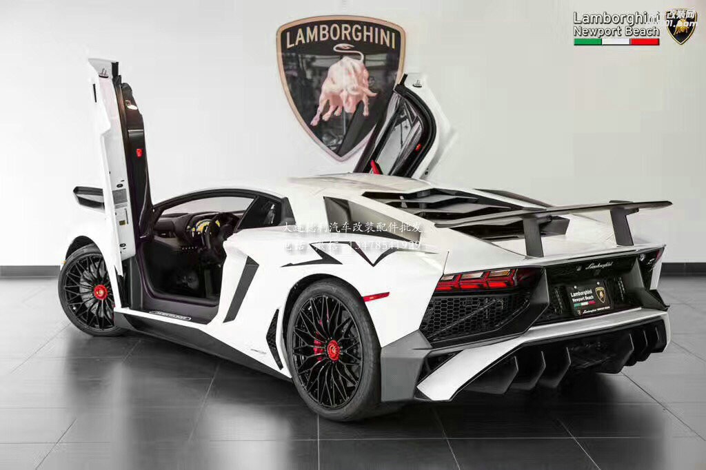 蘭博基尼 LP700 升級 LP750 SV 包圍套件