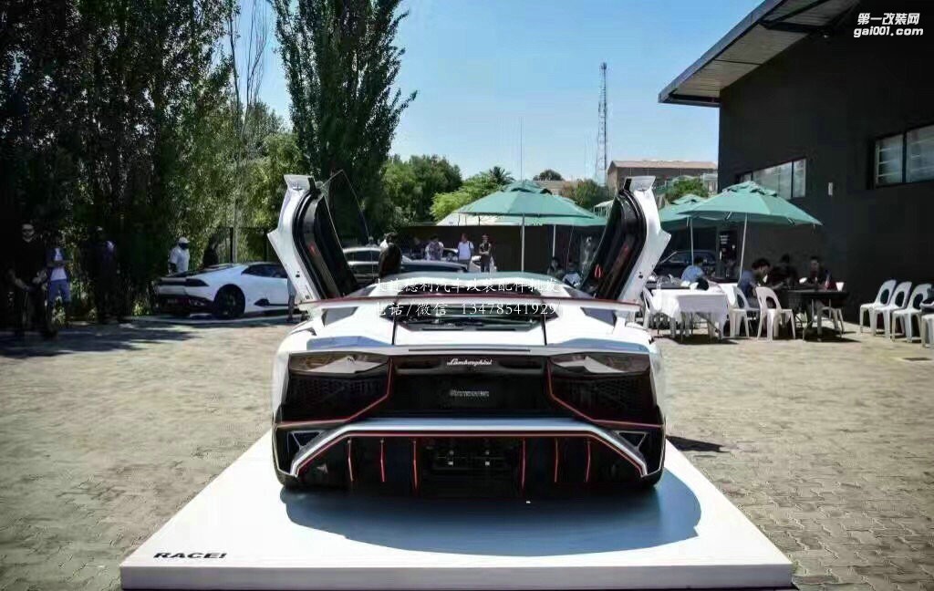 蘭博基尼 LP700 升級 LP750 SV 包圍套件