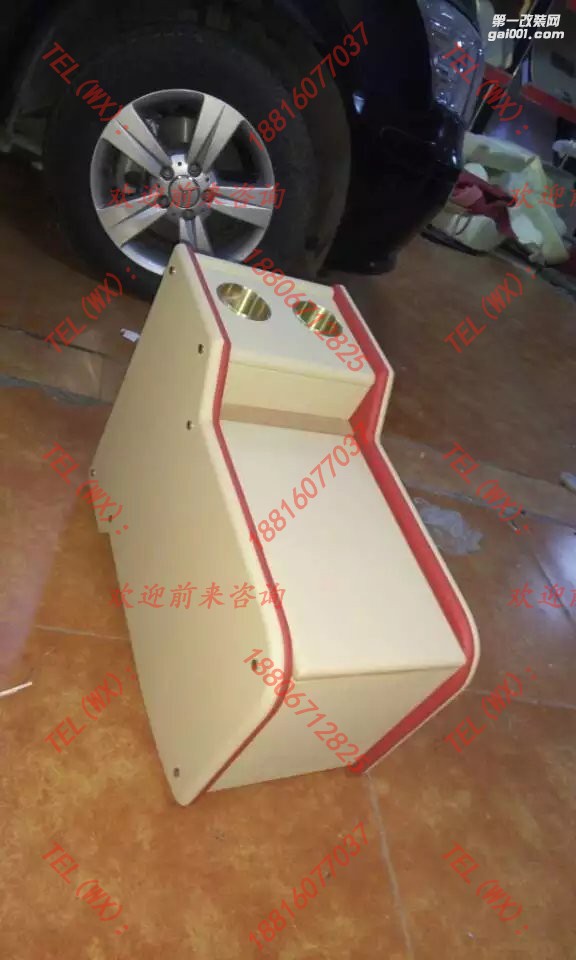 奔馳唯諾內(nèi)飾豪華改裝