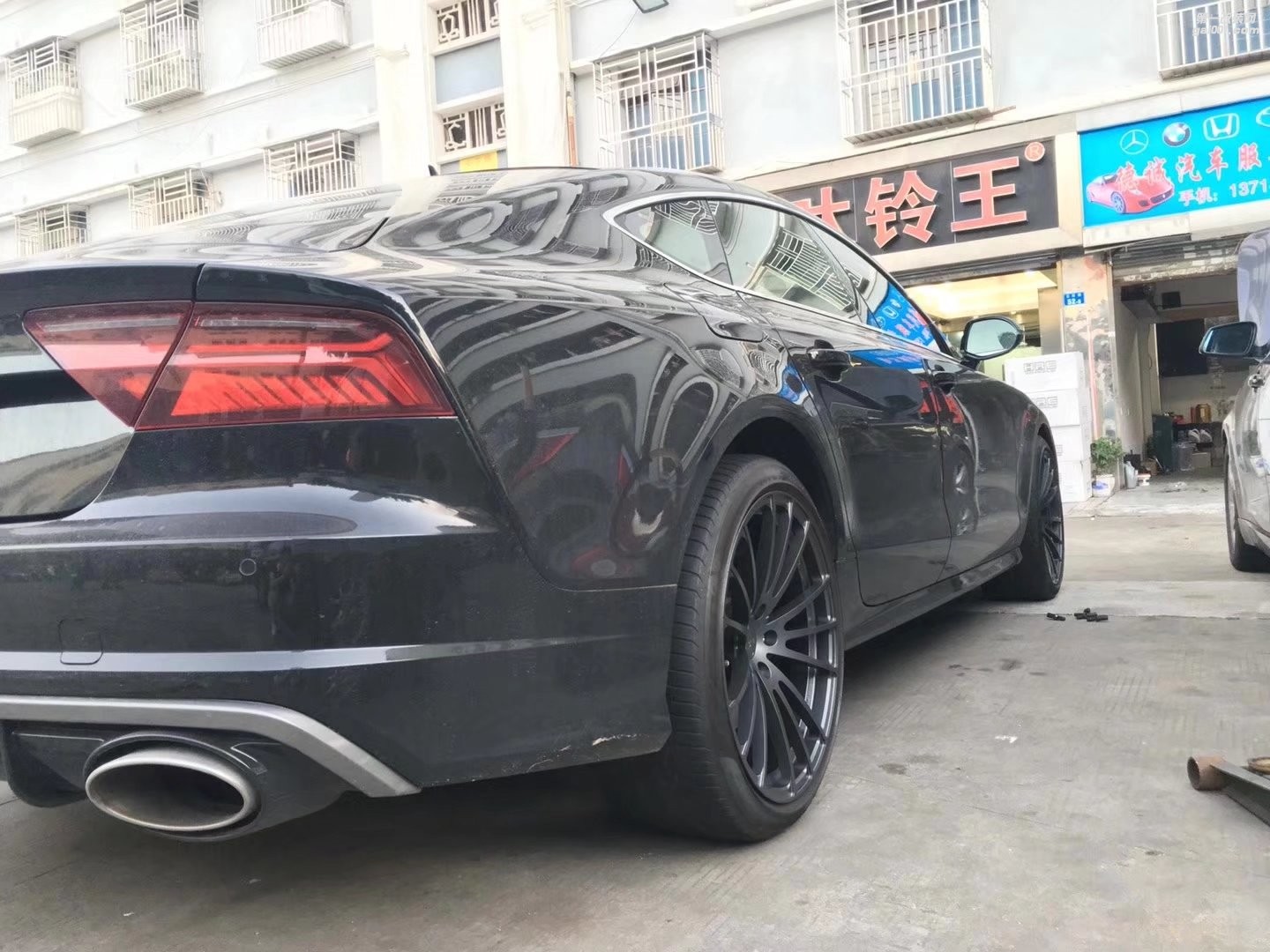奧迪，換 全新 OZ 鍛造 20寸 完工！