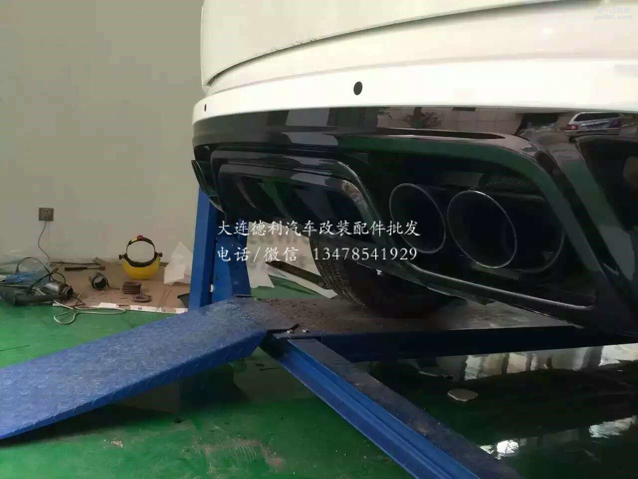 國內(nèi)SVR工廠代理批發(fā)路虎運(yùn)動攬勝改裝原廠SVR包圍后杠排氣尾嘴