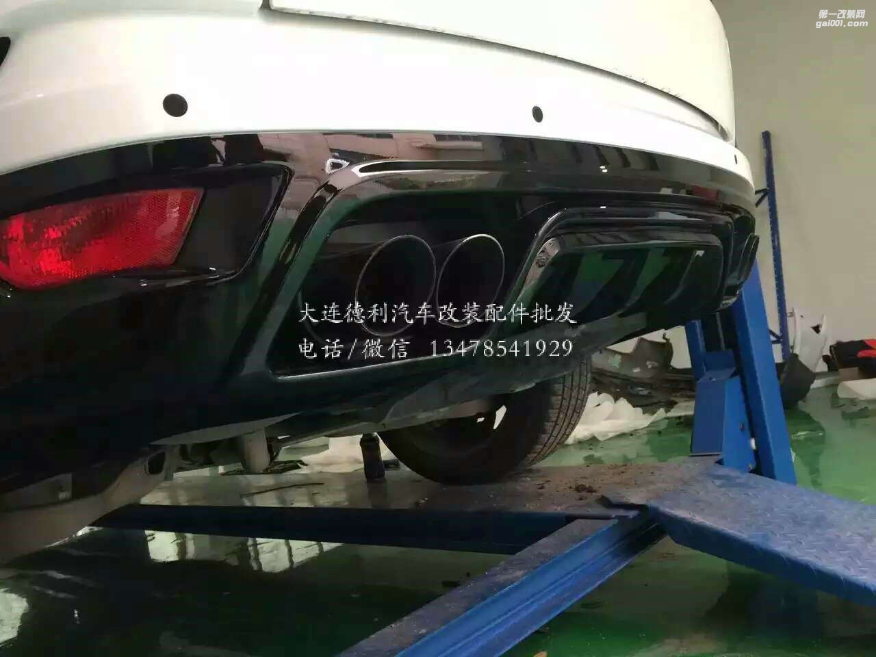 國內(nèi)SVR工廠代理批發(fā)路虎運(yùn)動攬勝改裝原廠SVR包圍后杠排氣尾嘴