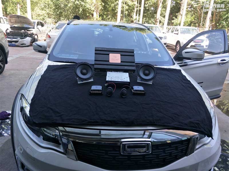 西寧汽車音響改裝觀致三改以色列摩雷汽車音響