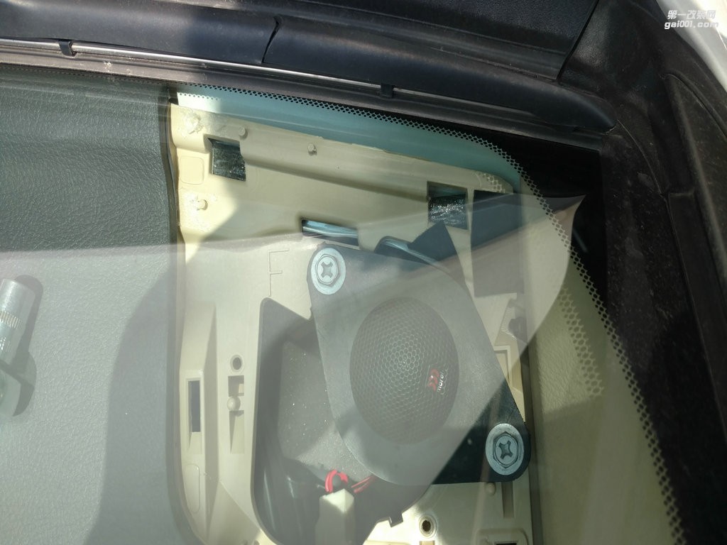 好車好音樂好品味/豐田普拉多音響改裝-音響玩家全國連鎖昆明樂升店
