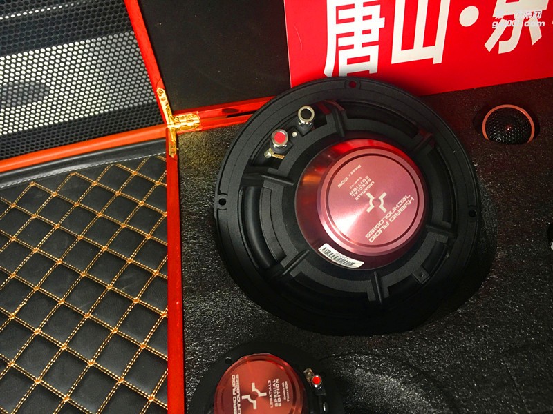 唐山頂級(jí)汽車音響系統(tǒng)改裝案例分享-豐田霸道改裝汽車音響