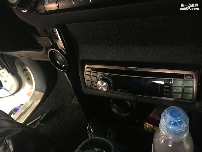 唐山頂級(jí)汽車音響系統(tǒng)改裝案例分享-豐田霸道改裝汽車音響