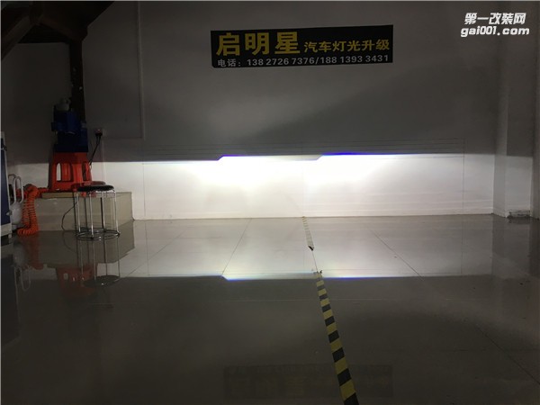 Q5雙光透鏡+奧茲姆安定器+漢雷氙氣燈泡
