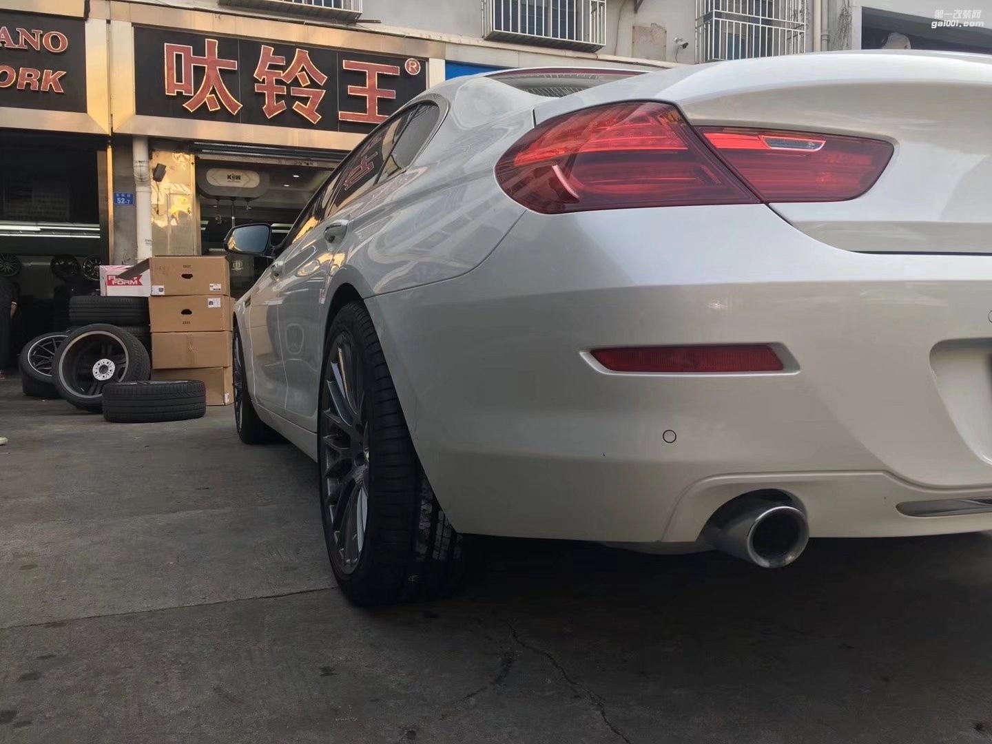 寶馬，換 20寸 完工！