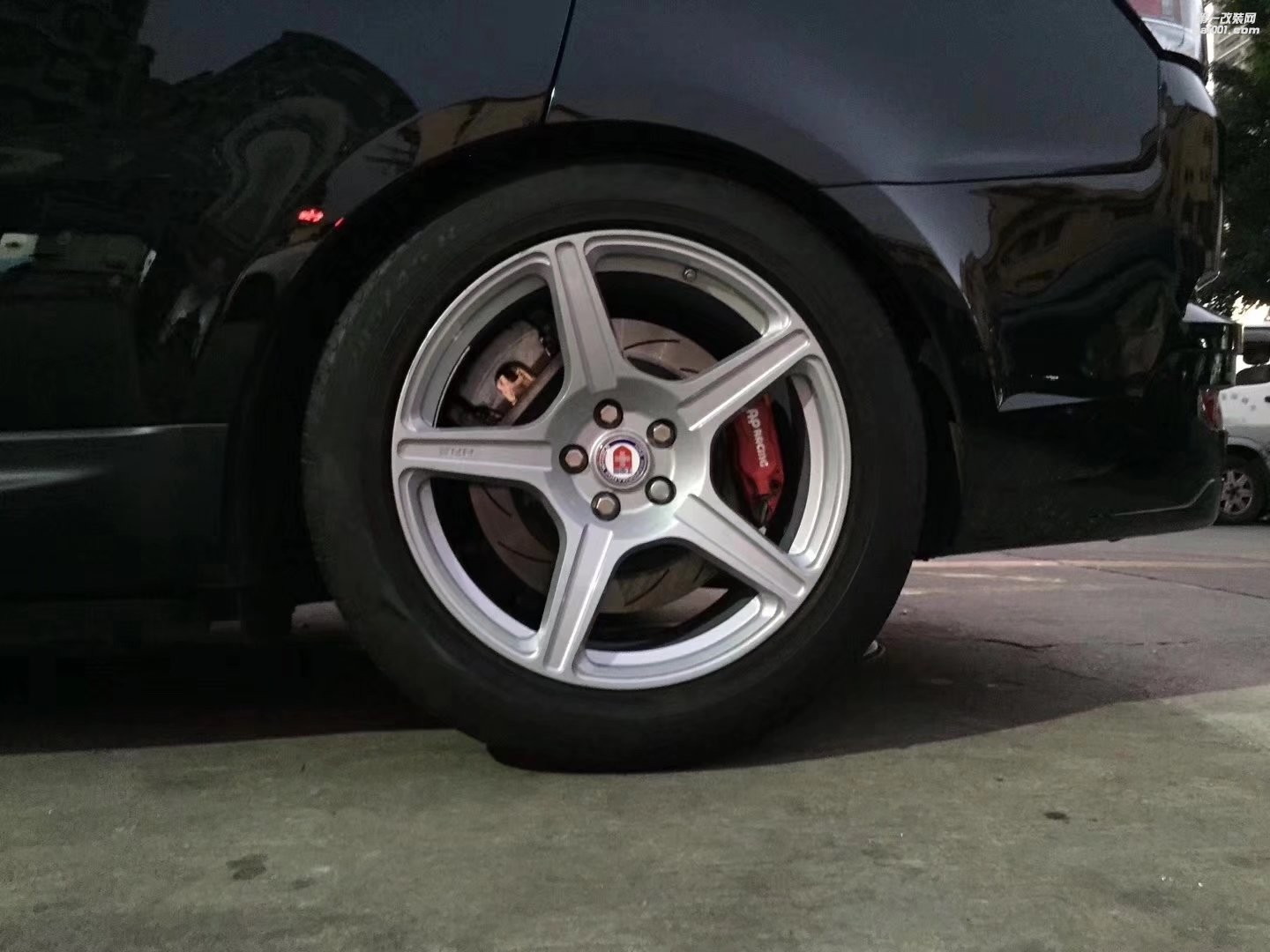 路虎，換 美國 HRE 20寸 完工！