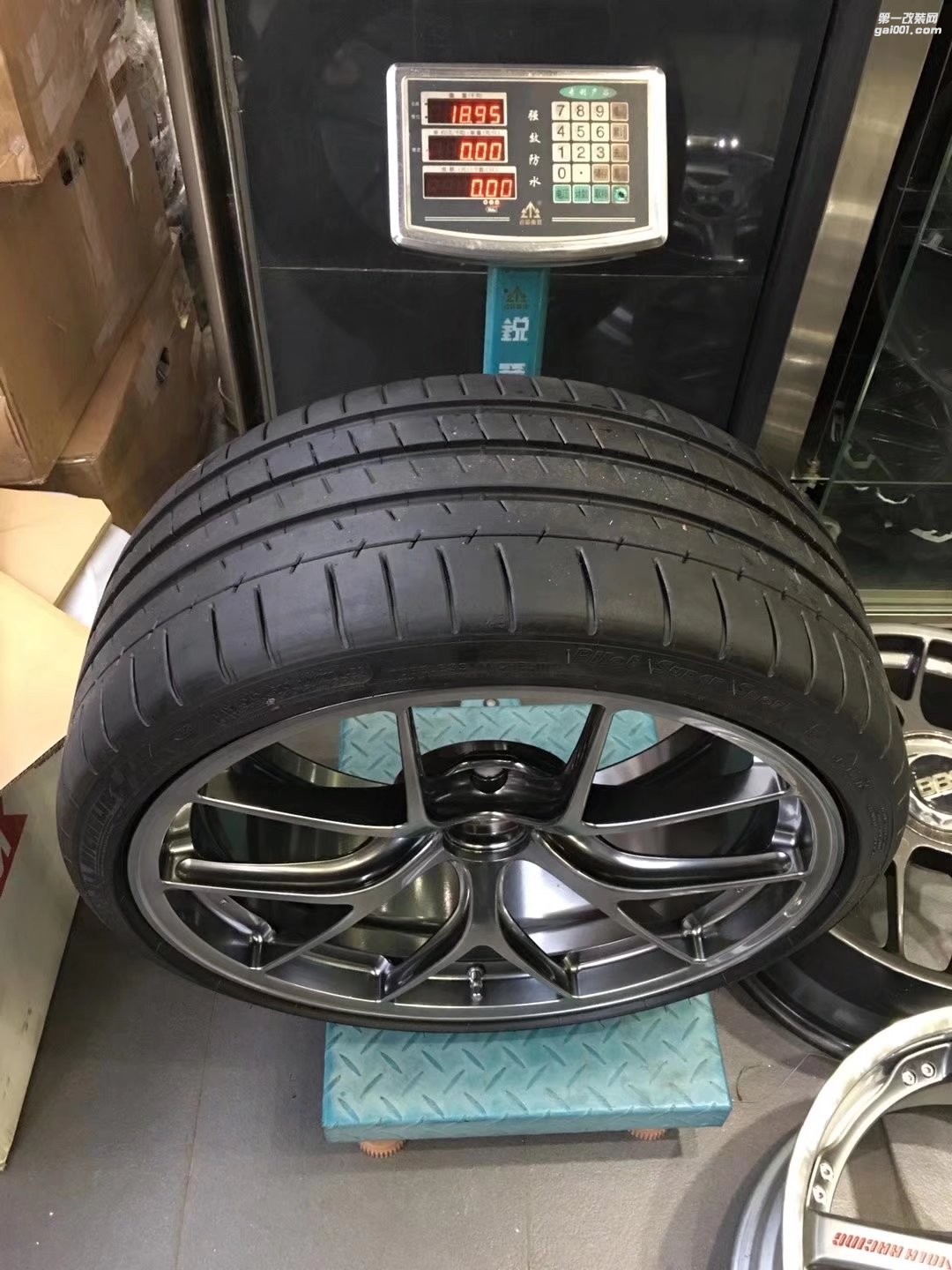 寶馬 M4 換 全新 BBS RID 20寸 ，完工！