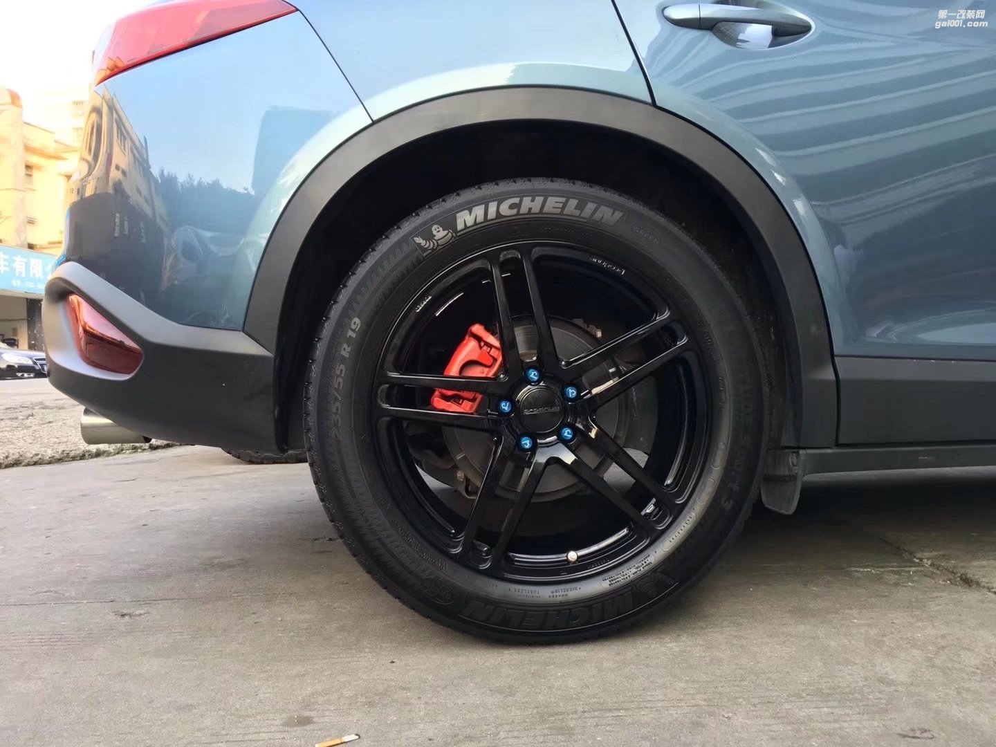 馬自達(dá)，換 prodrive  19寸 完工！