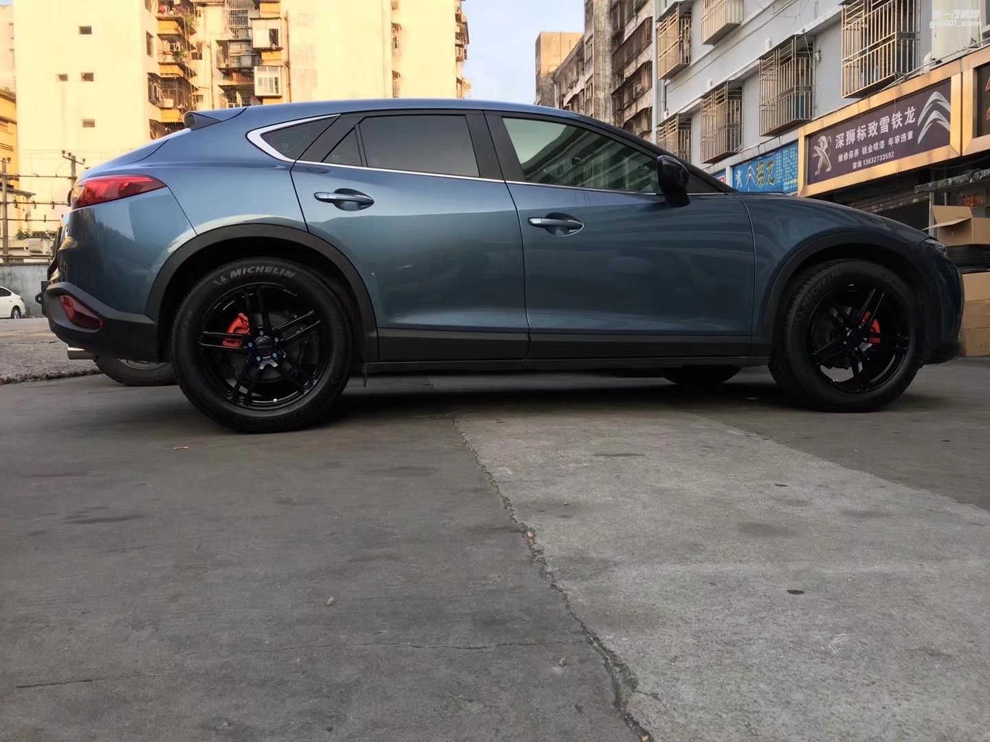 馬自達(dá)，換 prodrive  19寸 完工！