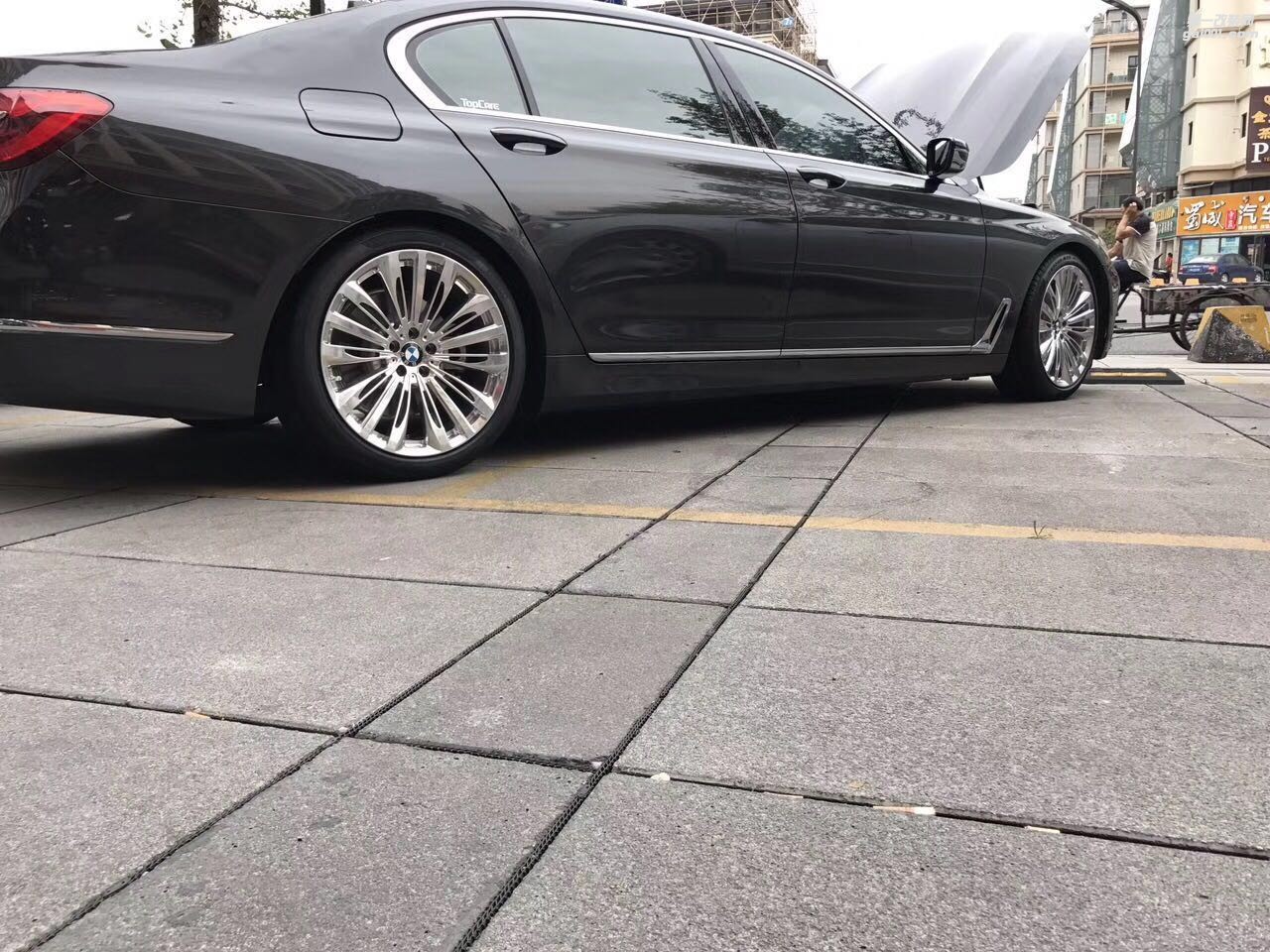寶馬新740 750 730升級(jí)20寸鍛造輪轂輪胎