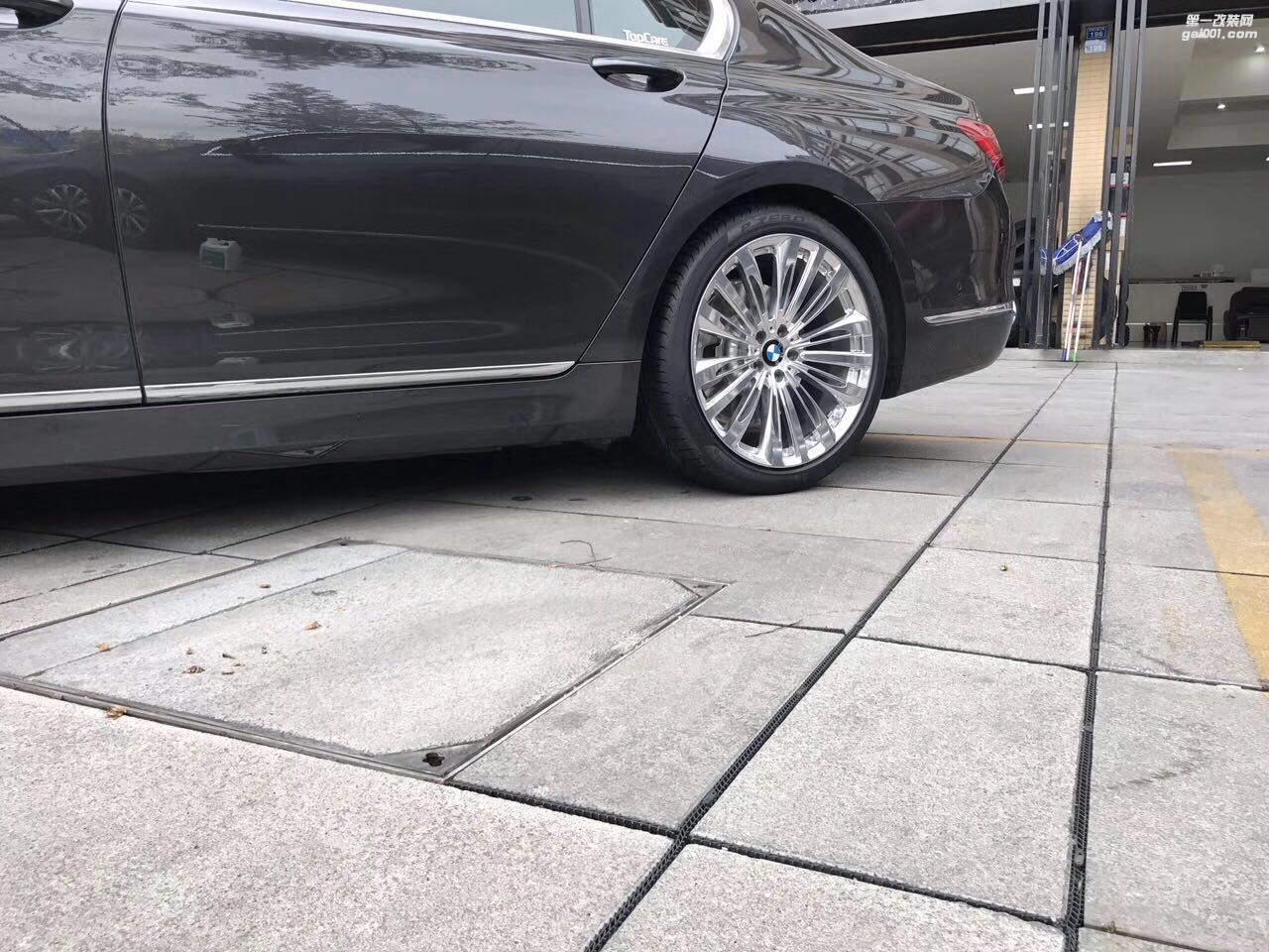 寶馬新740 750 730升級(jí)20寸鍛造輪轂輪胎