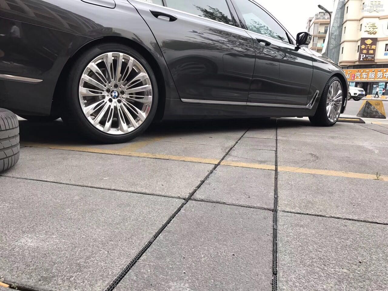 寶馬新740 750 730升級(jí)20寸鍛造輪轂輪胎