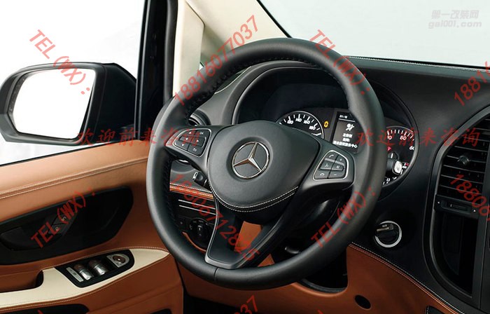 奔馳V260內(nèi)飾豪華改裝