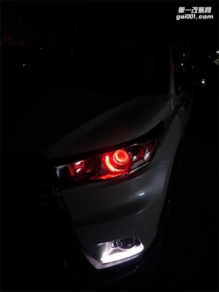【西寧精藝精】豐田漢蘭達(dá)車燈改裝-西寧專業(yè)汽車燈光改裝店