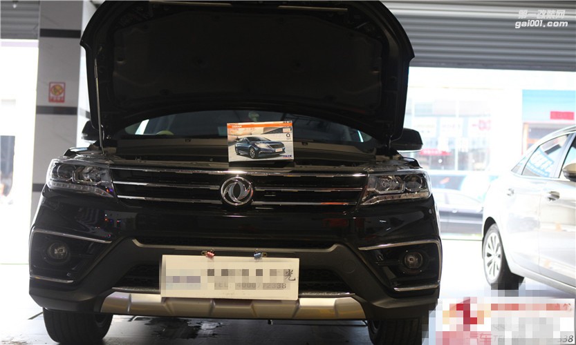 景逸X5改透鏡，廣西專業(yè)車燈升級(jí)改裝，最專業(yè)的車燈升級(jí)店，振翔車燈