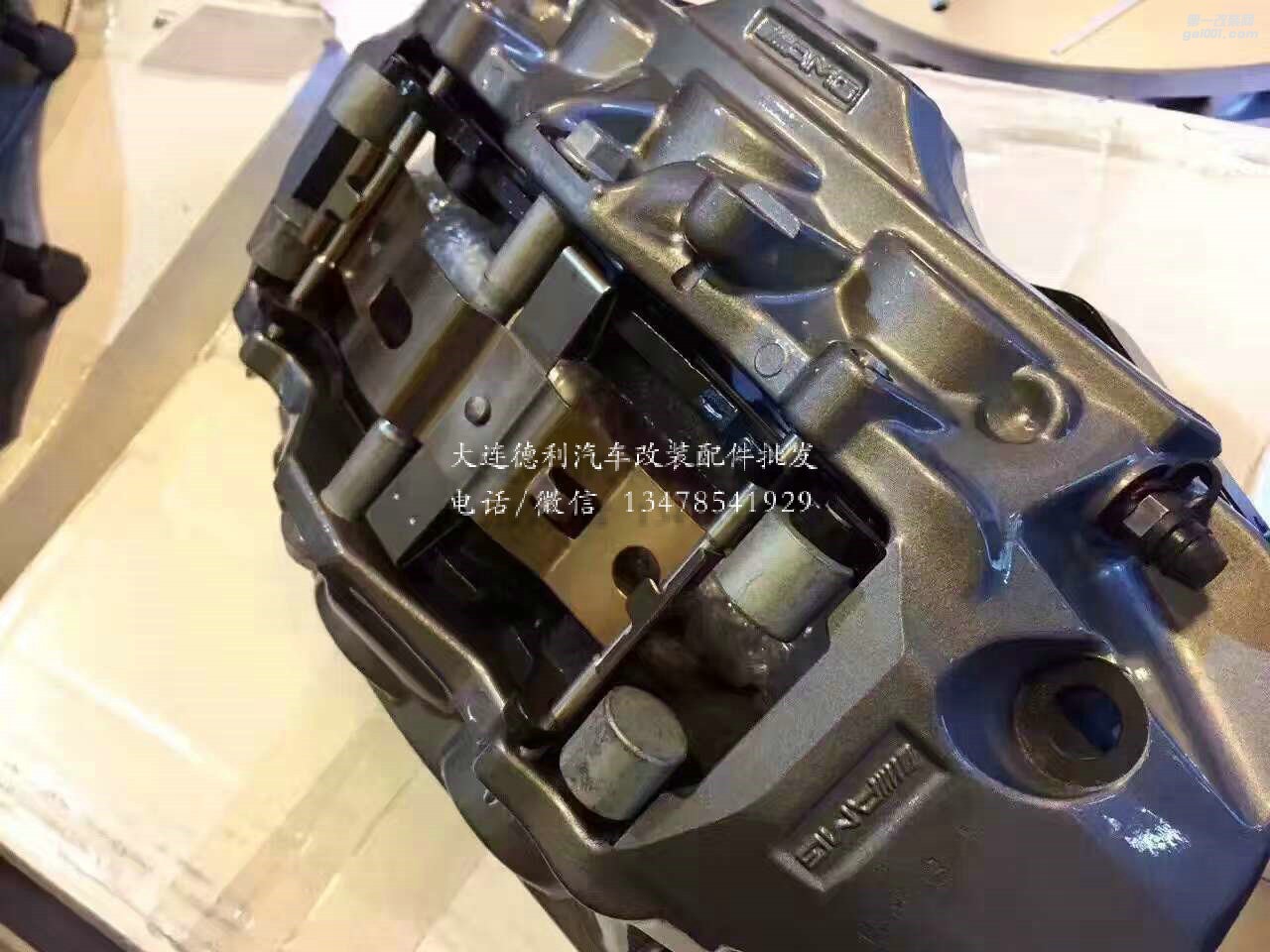 德國奔馳原裝AMG鮑魚剎車前6后4到貨代理