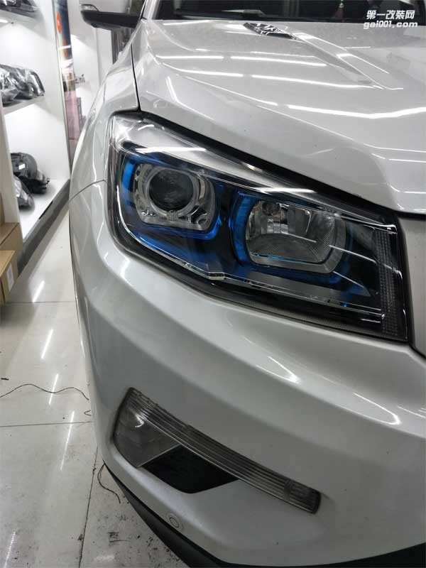 西寧汽車大燈改裝長安CS75汽車燈光升級|精藝精車燈改裝案例