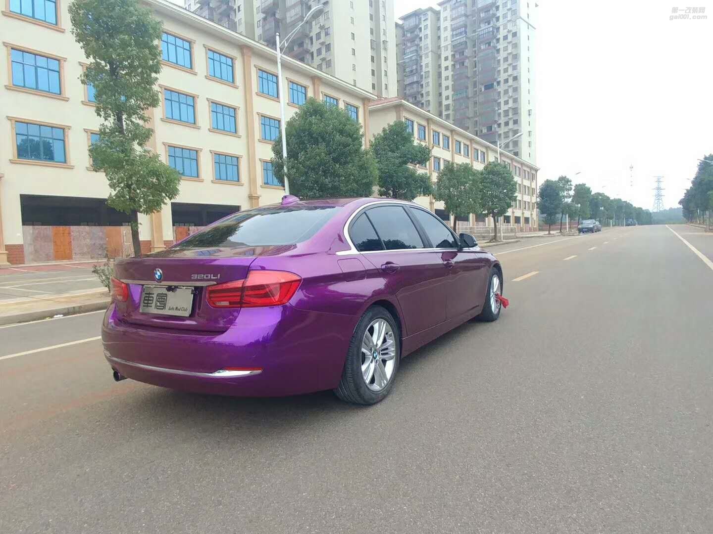 寶馬3系水晶紫羅蘭