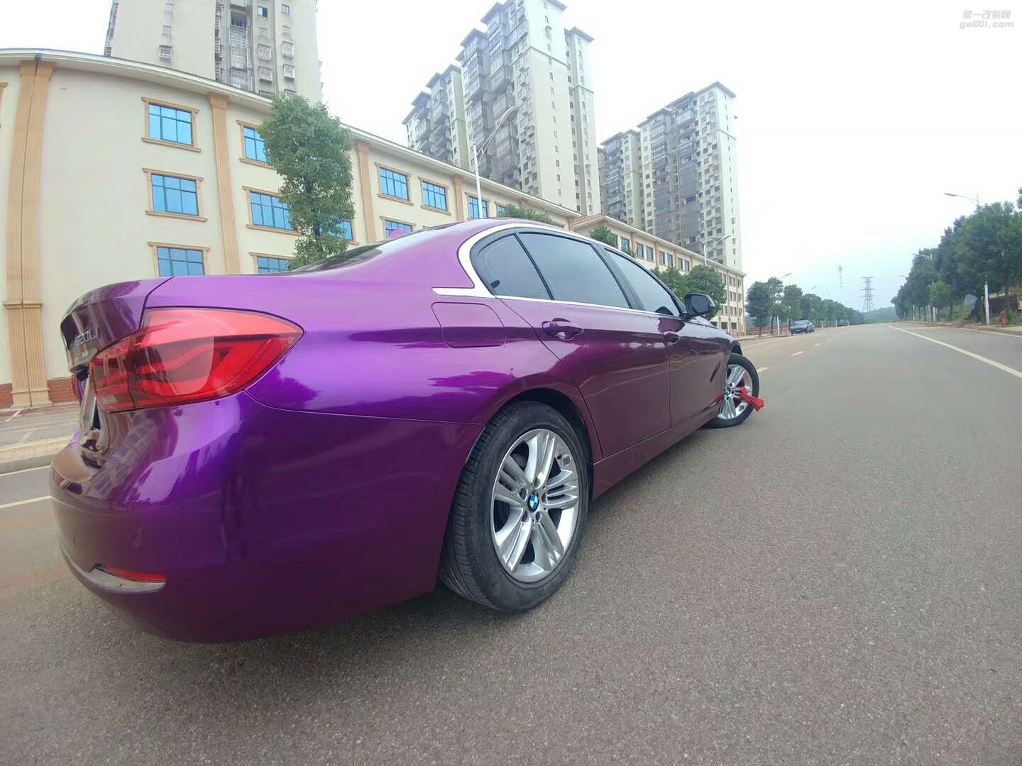 寶馬3系水晶紫羅蘭