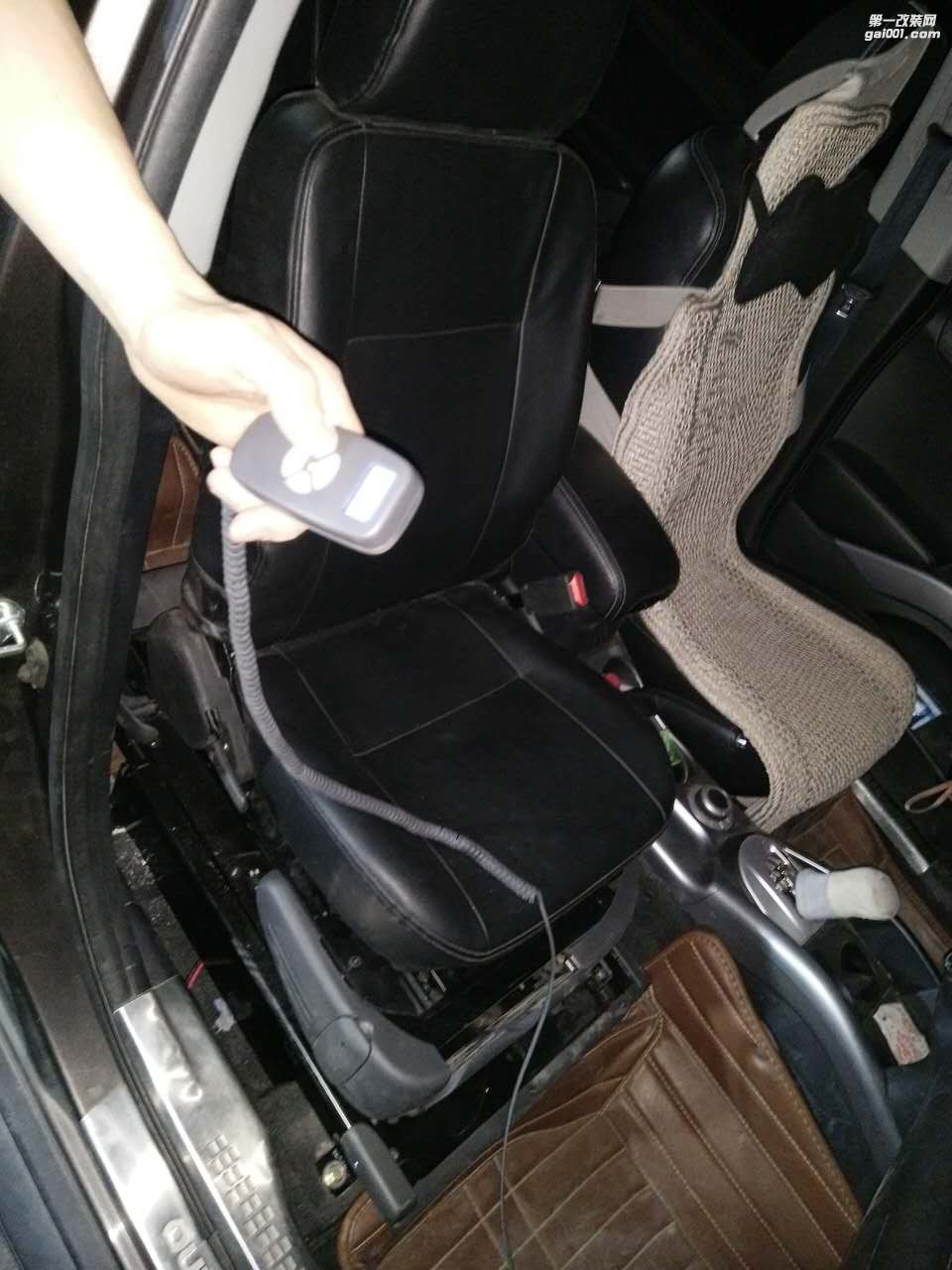 殘疾人座椅--適合各類汽車
