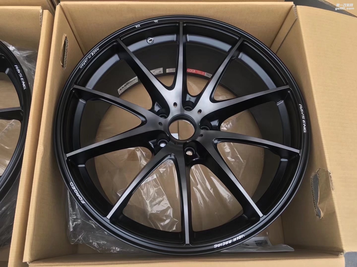 Macan ， 換 全新 RAYS G25 20寸 完工！
