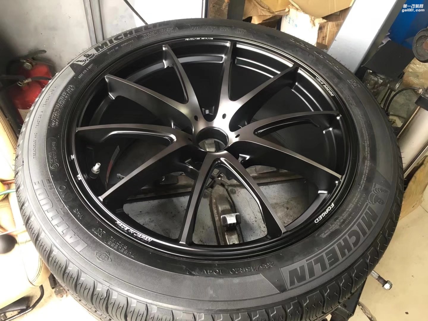 Macan ， 換 全新 RAYS G25 20寸 完工！