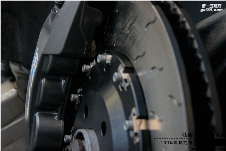 海亞：奧迪Q5 升級(jí)英國(guó)正品Alcon RC6 大六活塞剎車套件 380mm全浮動(dòng)盤