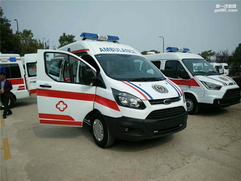 特種車(chē)改裝--標(biāo)救護(hù)車(chē)改裝