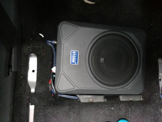 帕薩特汽車(chē)音響改裝升級(jí)-音響玩家全國(guó)連鎖昆明樂(lè)升店