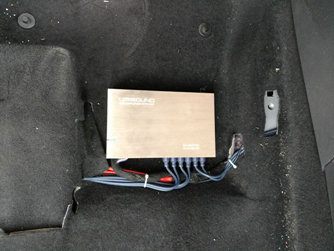 帕薩特汽車(chē)音響改裝升級(jí)-音響玩家全國(guó)連鎖昆明樂(lè)升店