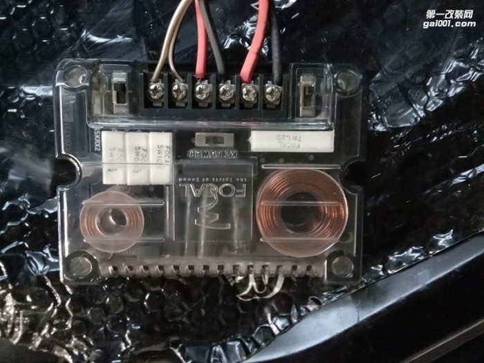 敢問全世界平均每天有多少臺車在做音響隔音改裝？先感受汕頭車韻本田CRV音響高品味制作程序