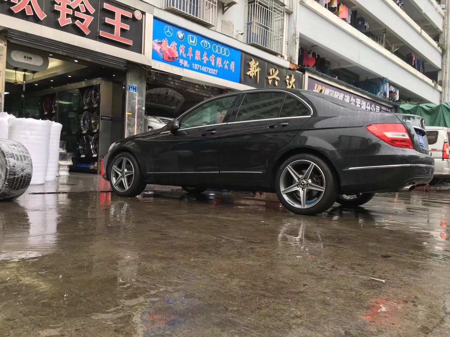 奔馳，換 原裝 18寸 AMG 完工！