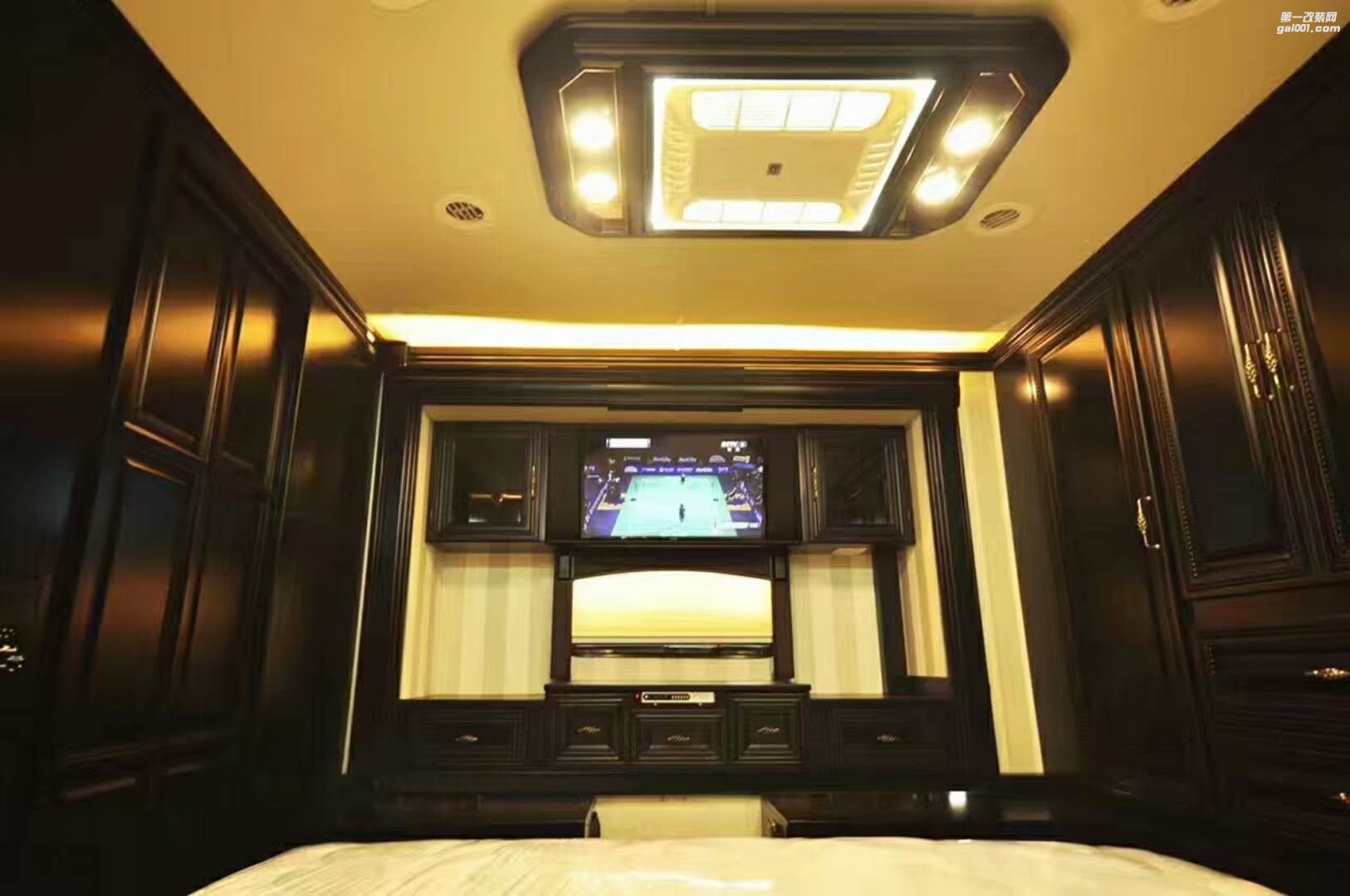 時(shí)尚改裝----大巴也能這樣奢華