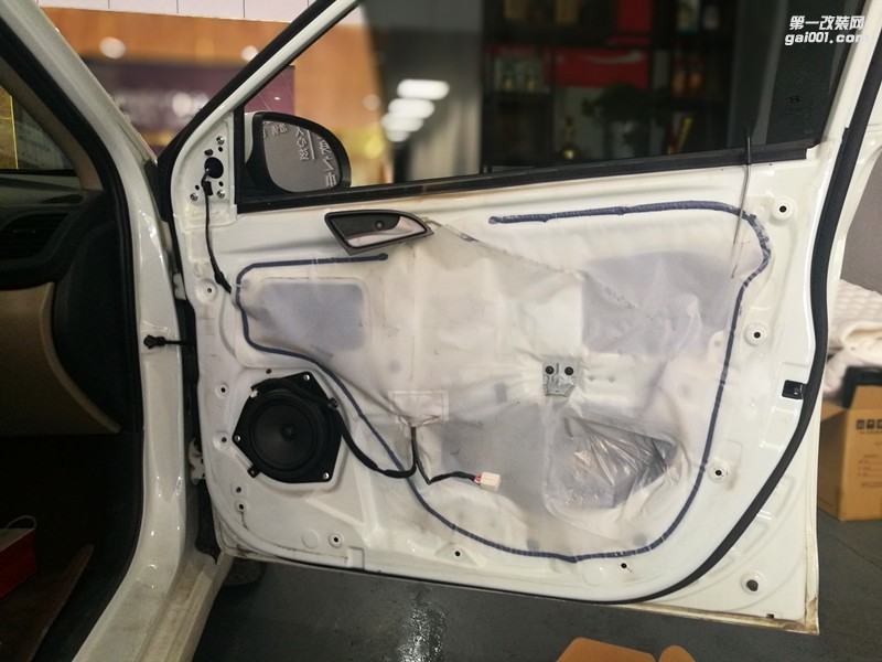 簡約而不簡單，現(xiàn)代瑞納臨沂醇聲典汽車音響改裝升級雷貝琴
