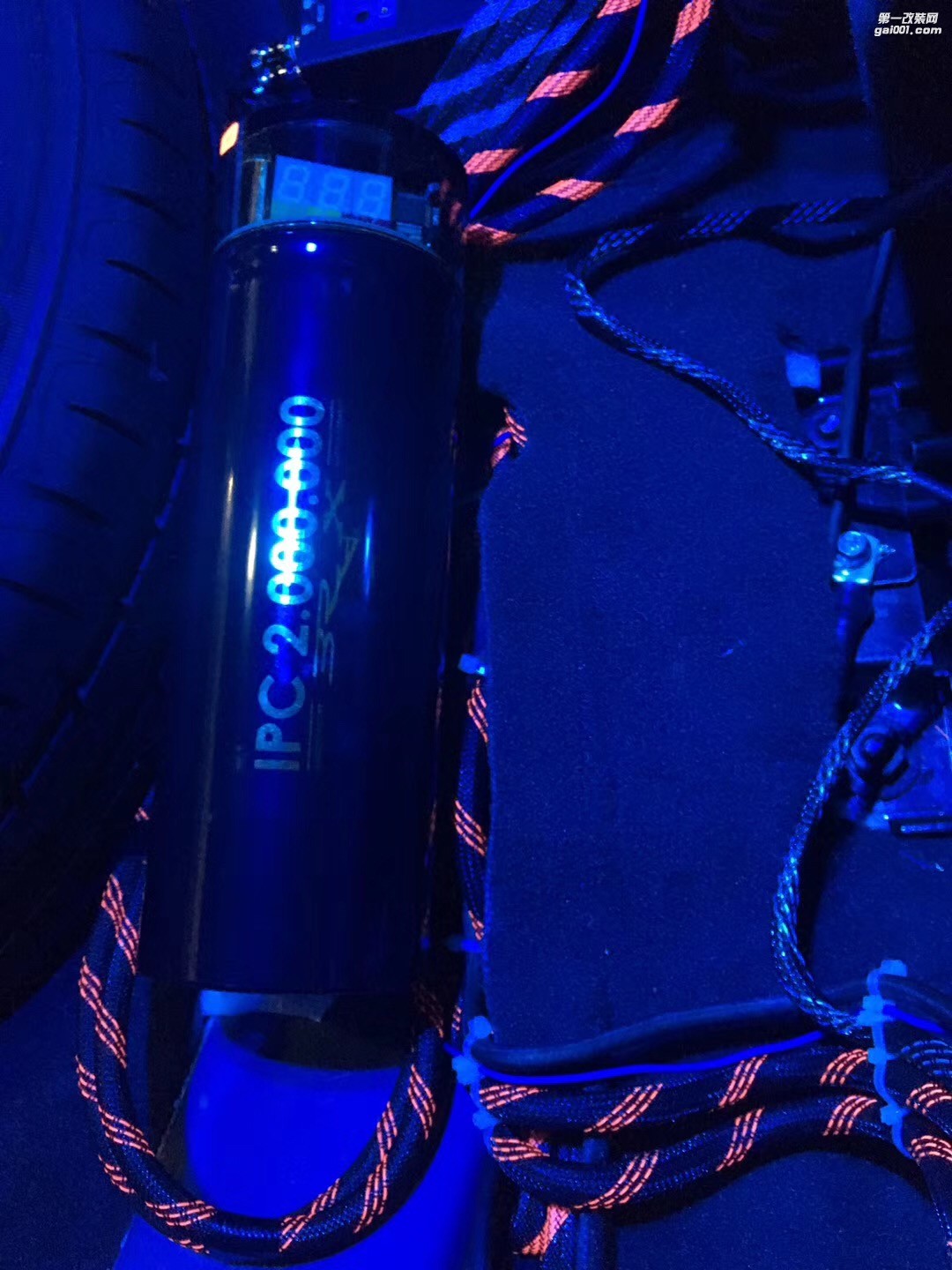 汕頭市星悅汽車音響讓發(fā)燒變得唾手可及吉普自由光改裝法國(guó)勁浪烏托邦NO7三分頻英國(guó)創(chuàng)世紀(jì)功放全新音享世界