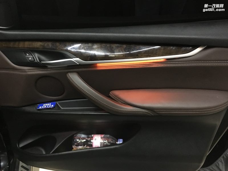 汕頭星悅汽車音響改裝豪車也瘋狂聽覺盛宴汕頭寶馬汽車音響改裝專業(yè)戶寶馬X5改裝音響美國CDT西迪聲寶馬喇叭