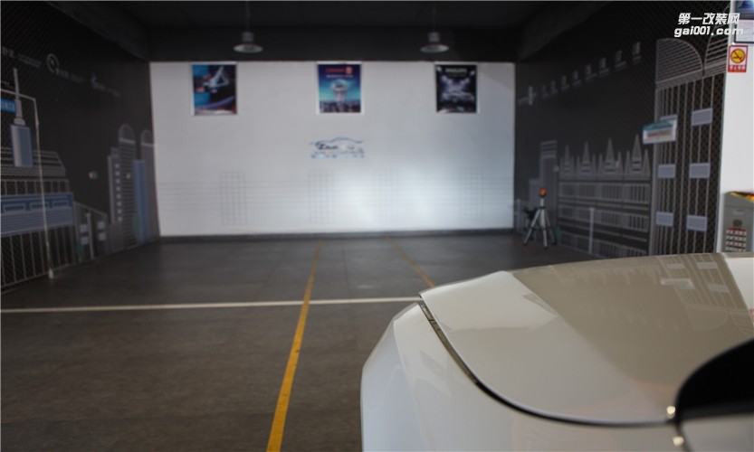 柳州最專業(yè)的改燈店，車燈升級改裝，奧迪S5改雙光透鏡