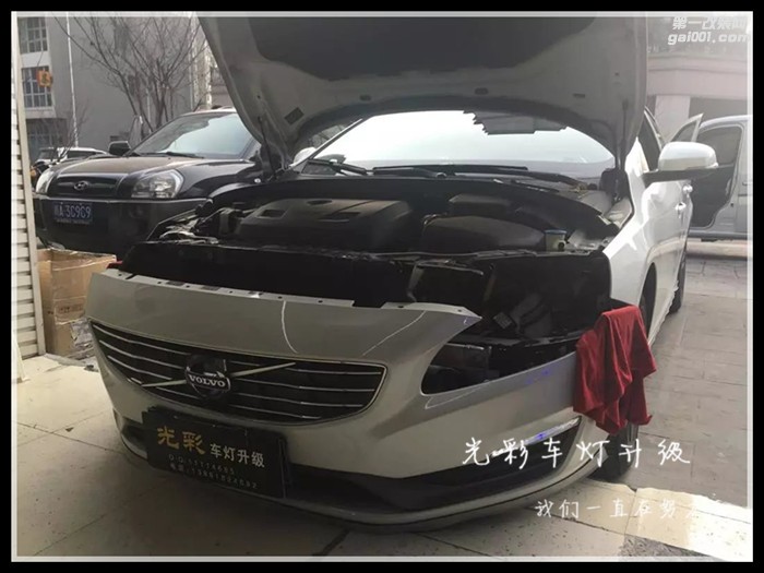 沃爾沃S60原車升級(jí)海拉五雙光透鏡氙氣燈成都光彩車燈