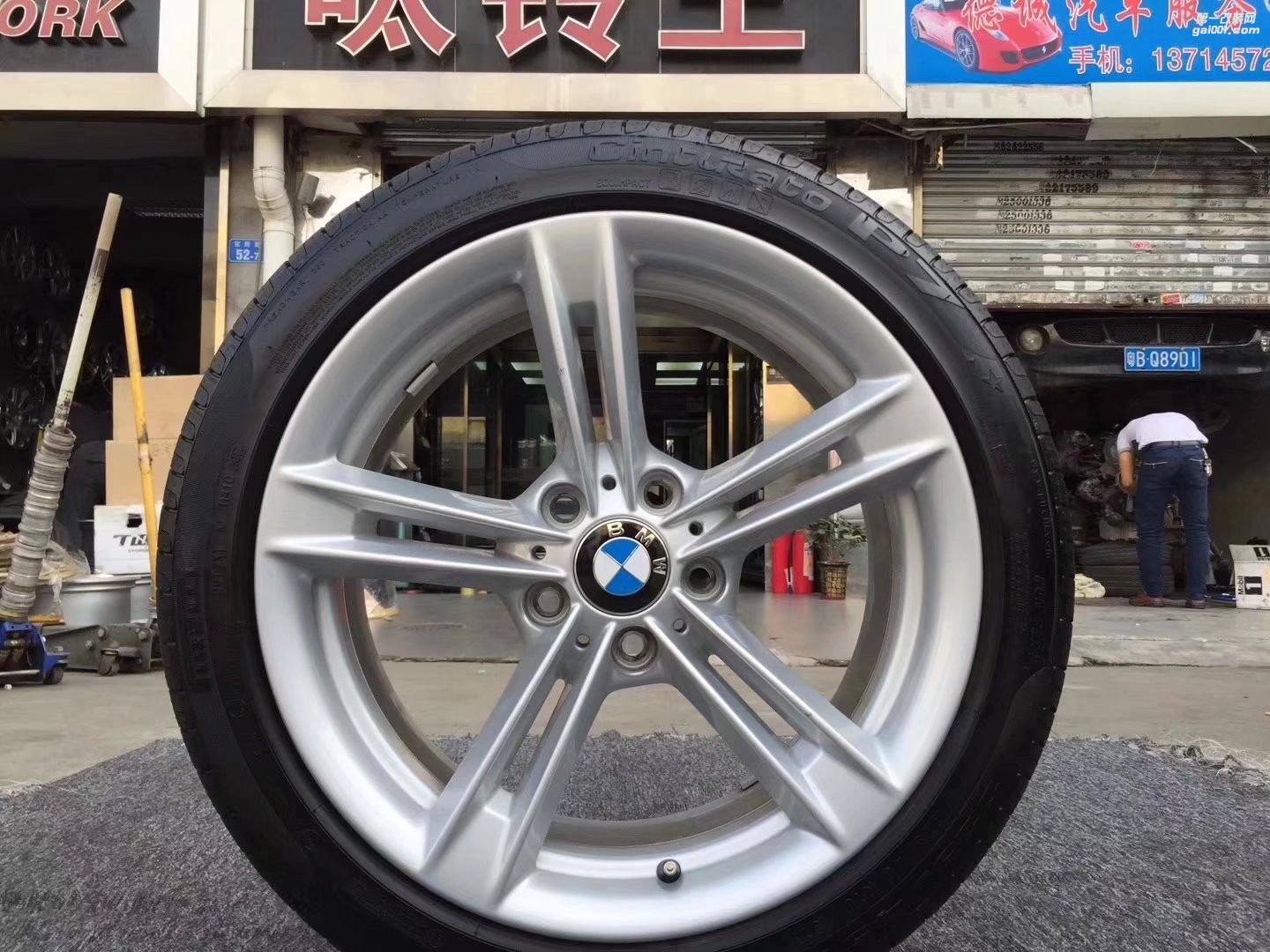 新車拆，寶馬原廠18寸x8J ET34 5×120