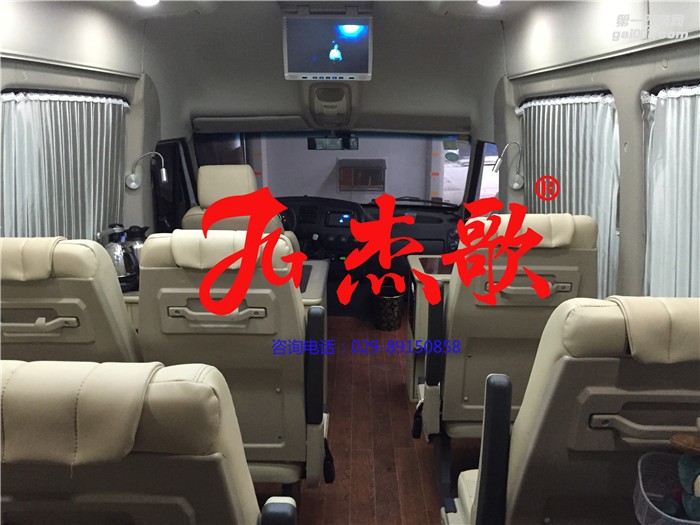 陜西西安汽車改裝/商務(wù)車內(nèi)飾改裝/木地板改裝/航空座椅改裝/依維柯單位接待車改裝、