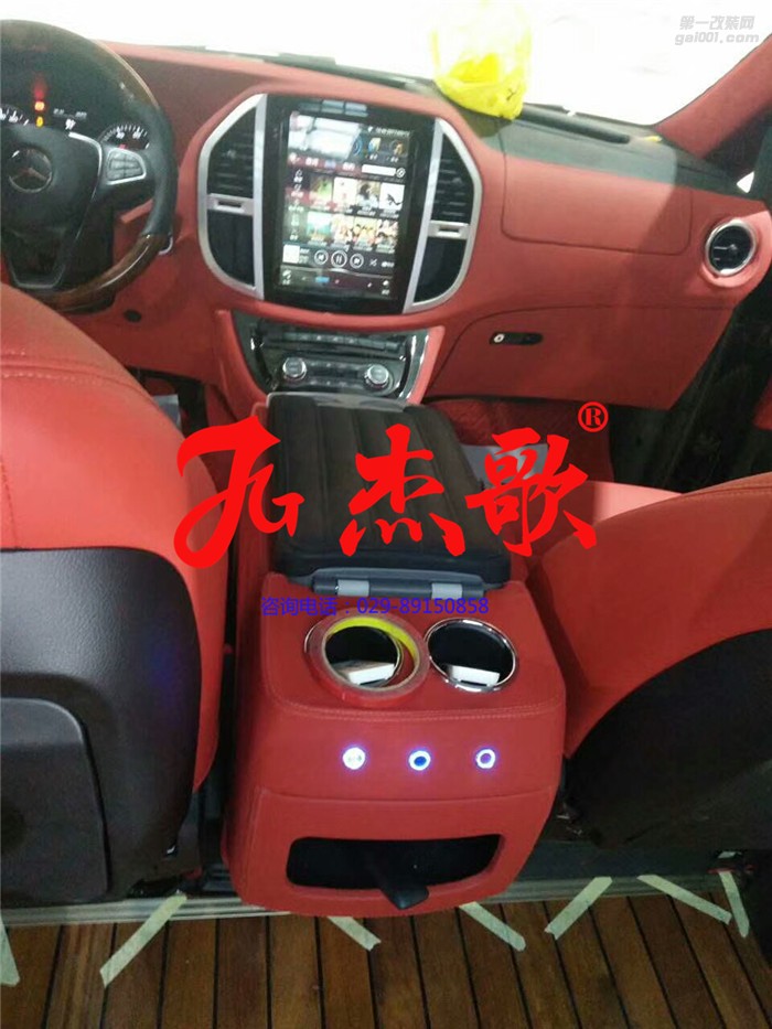 陜西西安奔馳商務(wù)車改裝誰家好/威霆內(nèi)飾改裝/商務(wù)車內(nèi)翻新/木地板改裝/航空座椅改裝。