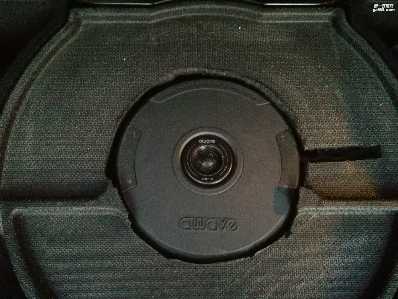 歐寶音響改裝升級(jí) 加裝愛威備胎低音炮