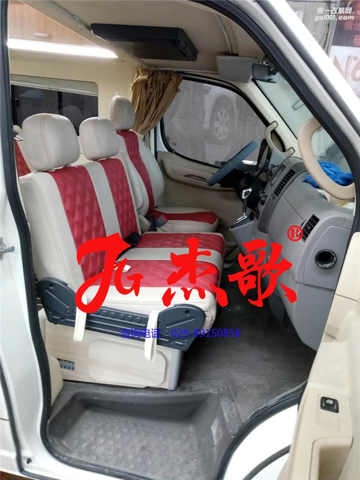 商務(wù)車、房車內(nèi)飾改裝、房車個性化定制改裝---東風(fēng)御風(fēng)短軸中頂房車改裝案例