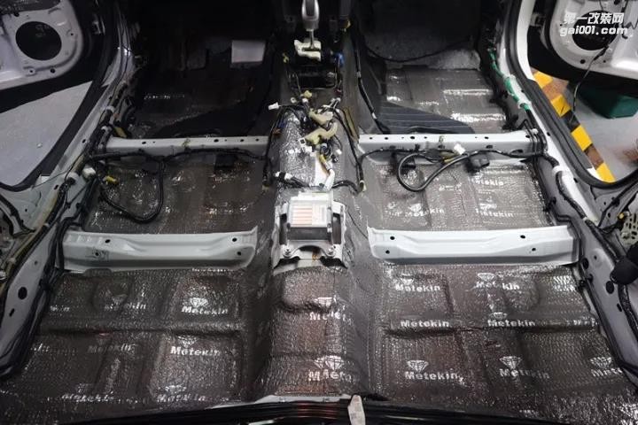 靜在途中，隨心暢駕。--清遠(yuǎn)至上汽車音響改裝雪佛蘭科魯茲全車美特靜隔音升級