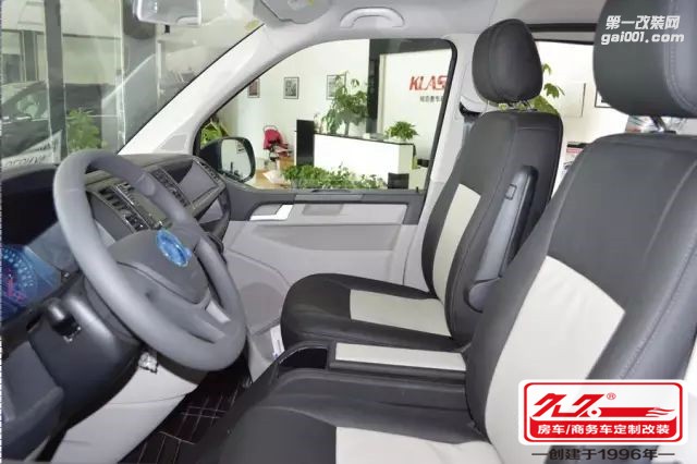 南京久久|大眾凱路威T6商務車，家庭經(jīng)濟實用版改裝方案