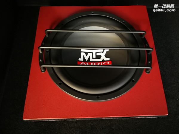 謳歌汽車音響改裝 尊享美妙音質(zhì) 駕駛移動音樂坊